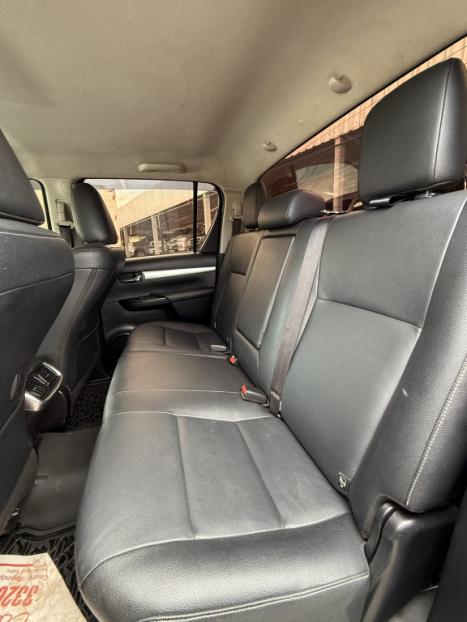 TOYOTA Hilux Caminhonete 2.8 16V SRV 4X4 DIESEL CABINE DUPLA AUTOM�TICO, Foto 11