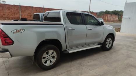 TOYOTA Hilux Caminhonete 2.8 16V  LOW M4FD 4X4 TURBO DIESEL CABINE DUPLA, Foto 3