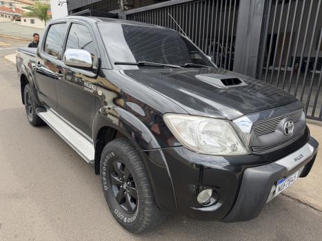 TOYOTA Hilux Caminhonete 3.0 4P 4X4 SRV TURBO DIESEL CABINE DUPLA AUTOM�TICO, Foto 4