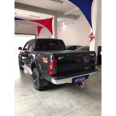 TOYOTA Hilux Caminhonete 3.0 4P SR 4X4 TURBO DIESEL CABINE DUPLA AUTOM�TICO, Foto 5