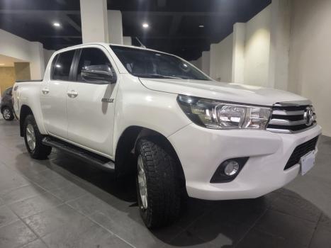 TOYOTA Hilux Caminhonete 3.0 16V 4P 4X4 SRV TURBO DIESEL CABINE DUPLA AUTOM�TICO, Foto 2