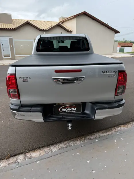 TOYOTA Hilux Caminhonete 2.8 16V SRV 4X4 DIESEL CABINE DUPLA AUTOM�TICO, Foto 6