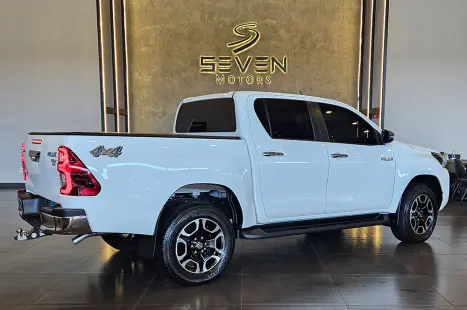 TOYOTA Hilux Caminhonete 2.8 16V SRV 4X4 DIESEL CABINE DUPLA AUTOM�TICO, Foto 5