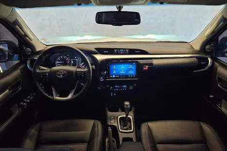 TOYOTA Hilux Caminhonete 2.8 16V SRV 4X4 DIESEL CABINE DUPLA AUTOM�TICO, Foto 12