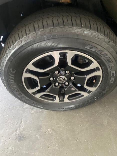 TOYOTA Hilux Caminhonete 2.8 16V SRV 4X4 DIESEL CABINE DUPLA AUTOM�TICO, Foto 4