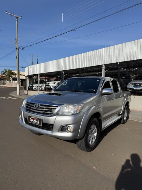 TOYOTA Hilux Caminhonete 3.0 16V 4P 4X4 SRV TURBO DIESEL CABINE DUPLA AUTOM�TICO, Foto 2