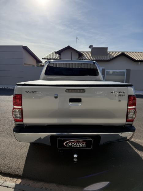 TOYOTA Hilux Caminhonete 3.0 16V 4P 4X4 SRV TURBO DIESEL CABINE DUPLA AUTOM�TICO, Foto 4