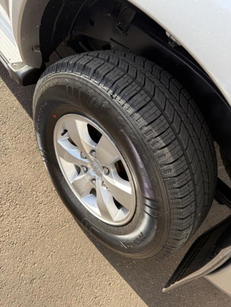 TOYOTA Hilux Caminhonete 3.0 16V 4P 4X4 SRV TURBO DIESEL CABINE DUPLA AUTOM�TICO, Foto 9