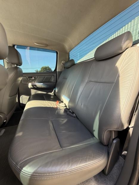 TOYOTA Hilux Caminhonete 3.0 16V 4P 4X4 SRV TURBO DIESEL CABINE DUPLA AUTOM�TICO, Foto 13