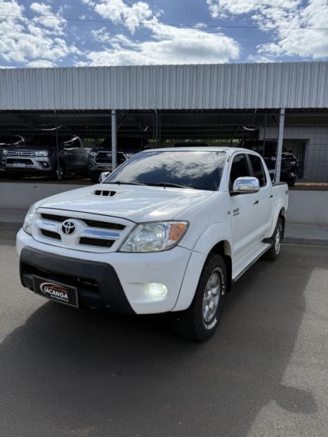 TOYOTA Hilux Caminhonete 3.0 4P 4X4 SRV TURBO DIESEL CABINE DUPLA AUTOM�TICO, Foto 1