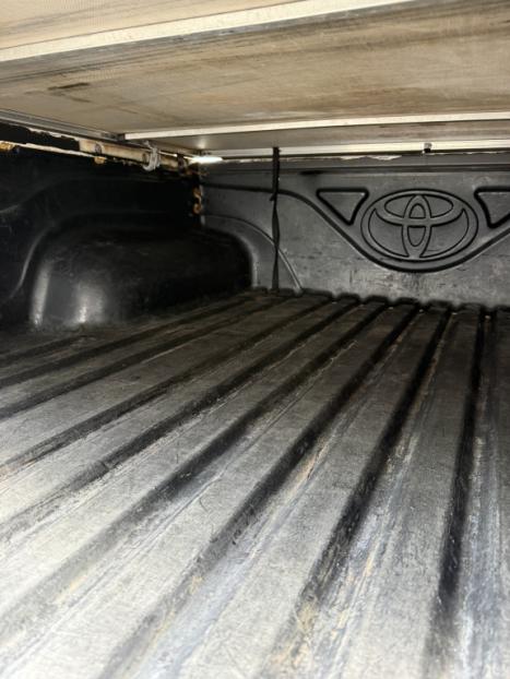 TOYOTA Hilux Caminhonete 3.0 4P 4X4 SRV TURBO DIESEL CABINE DUPLA AUTOM�TICO, Foto 7