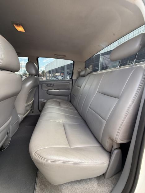 TOYOTA Hilux Caminhonete 3.0 4P 4X4 SRV TURBO DIESEL CABINE DUPLA AUTOM�TICO, Foto 11