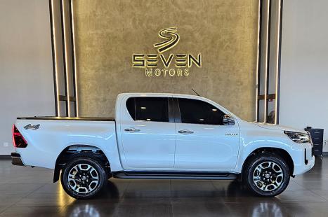 TOYOTA Hilux Caminhonete 2.8 16V SRX 4X4 DIESEL CABINE DUPLA AUTOM�TICO, Foto 6