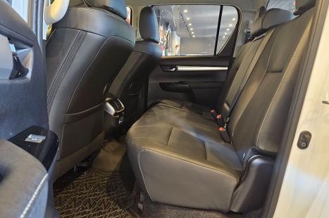 TOYOTA Hilux Caminhonete 2.8 16V SRX 4X4 DIESEL CABINE DUPLA AUTOM�TICO, Foto 17