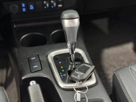 TOYOTA Hilux Caminhonete 2.8 16V 4P SRX DIESEL CABINE DUPLA, Foto 12
