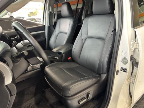 TOYOTA Hilux Caminhonete 2.8 16V 4P SRX DIESEL CABINE DUPLA, Foto 13