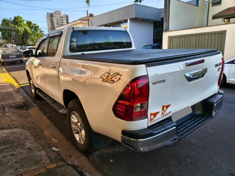 TOYOTA Hilux Caminhonete 2.8 16V SRV 4X4 DIESEL CABINE DUPLA AUTOM�TICO, Foto 6