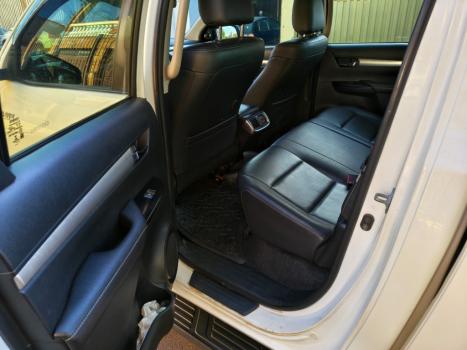 TOYOTA Hilux Caminhonete 2.8 16V SRV 4X4 DIESEL CABINE DUPLA AUTOM�TICO, Foto 11