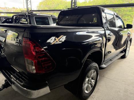 TOYOTA Hilux Caminhonete 2.8 16V SRV 4X4 DIESEL CABINE DUPLA AUTOM�TICO, Foto 2