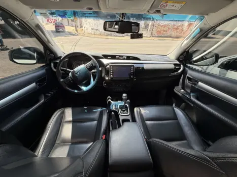 TOYOTA Hilux Caminhonete 2.5 16V 4P 4X4 TURBO DIESEL CABINE DUPLA, Foto 9