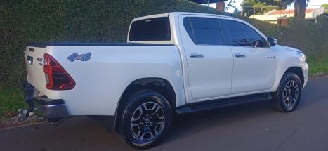 TOYOTA Hilux Caminhonete 2.8 16V SRX 4X4 TURBO DIESEL CABINE DUPLA AUTOM�TICO, Foto 4