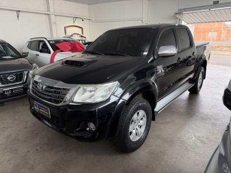 TOYOTA Hilux Caminhonete 3.0 4P 4X4 SRV TURBO DIESEL CABINE DUPLA, Foto 3