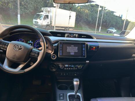 TOYOTA Hilux Caminhonete 2.8 16V SRX 4X4 DIESEL CABINE DUPLA AUTOM�TICO, Foto 7