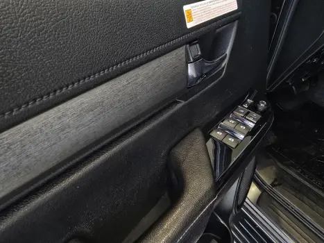 TOYOTA Hilux Caminhonete 2.8 16V SRX CONQUEST 4X4 TURBO DIESEL CABINE DUPLA AUTOM�TICO, Foto 14