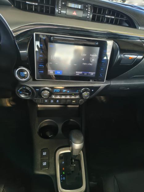 TOYOTA Hilux Caminhonete 2.8 16V SRX 4X4 DIESEL CABINE DUPLA AUTOM�TICO, Foto 7