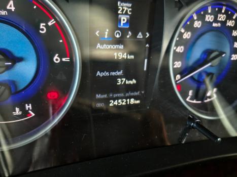 TOYOTA Hilux Caminhonete 2.8 16V SRX 4X4 DIESEL CABINE DUPLA AUTOM�TICO, Foto 10