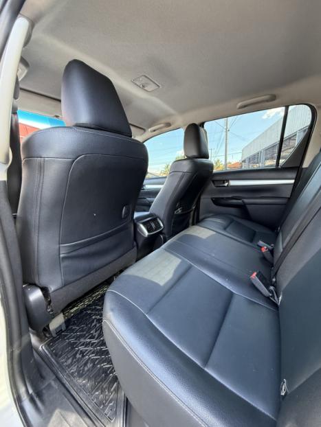 TOYOTA Hilux Caminhonete 2.8 16V 4P SRX DIESEL CABINE DUPLA, Foto 12