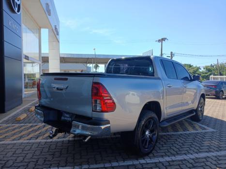 TOYOTA Hilux Caminhonete 2.7 16V 4P SRV FLEX CABINE DUPLA AUTOM�TICO, Foto 7