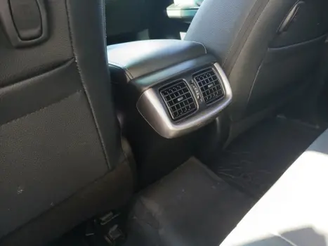 TOYOTA Hilux Caminhonete 2.7 16V 4P SRV FLEX CABINE DUPLA AUTOM�TICO, Foto 12