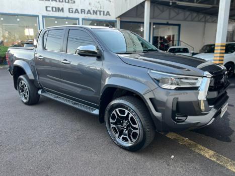 TOYOTA Hilux Caminhonete 2.8 16V SRX PLUS 4X4 TURBO DIESEL CABINE DUPLA AUTOM�TICO, Foto 2