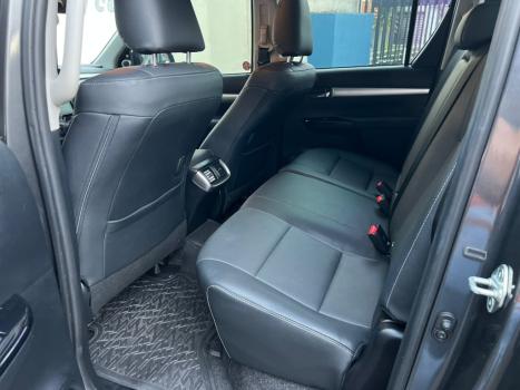 TOYOTA Hilux Caminhonete 2.8 16V SRX PLUS 4X4 TURBO DIESEL CABINE DUPLA AUTOM�TICO, Foto 16