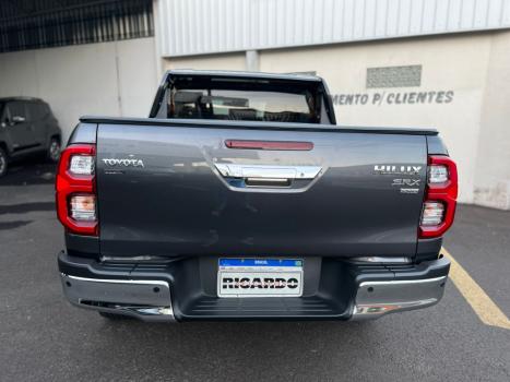 TOYOTA Hilux Caminhonete 2.8 16V SRX PLUS 4X4 TURBO DIESEL CABINE DUPLA AUTOM�TICO, Foto 22