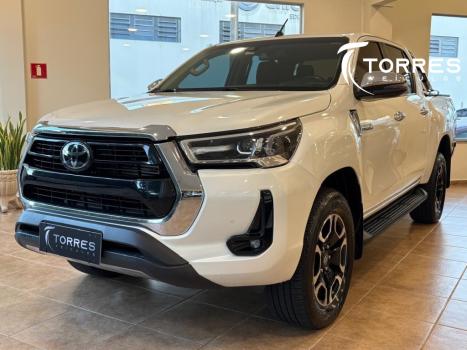 TOYOTA Hilux Caminhonete 2.8 16V SRX 4X4 DIESEL CABINE DUPLA AUTOM�TICO, Foto 1