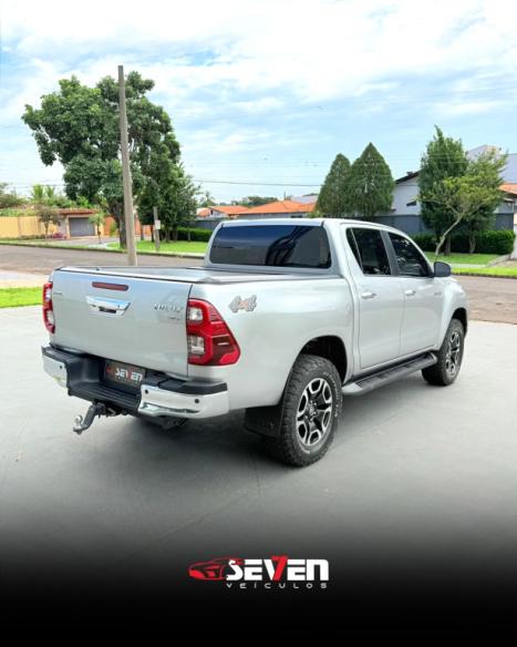 TOYOTA Hilux Caminhonete 2.8 16V SRX LIMITED 4X4 TURBO DIESEL CABINE DUPLA AUTOM�TICO, Foto 3