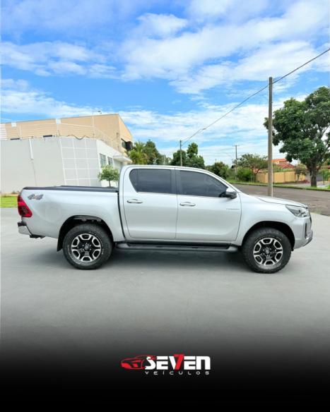 TOYOTA Hilux Caminhonete 2.8 16V SRX LIMITED 4X4 TURBO DIESEL CABINE DUPLA AUTOM�TICO, Foto 5