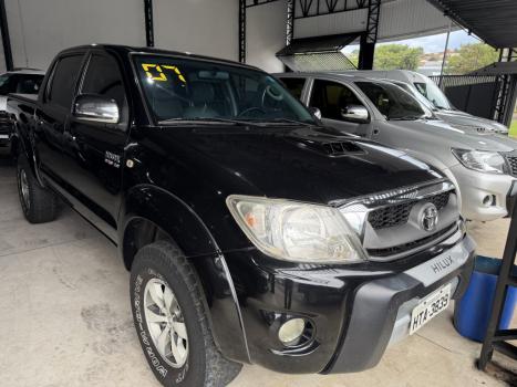 TOYOTA Hilux Caminhonete 3.0 4P 4X4 SRV TURBO DIESEL CABINE DUPLA LIMITED EDITION AUTOM�TICO, Foto 2