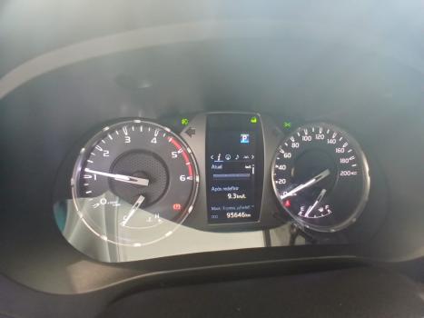 TOYOTA Hilux Caminhonete 2.8 16V SRX 4X4 DIESEL CABINE DUPLA AUTOM�TICO, Foto 15