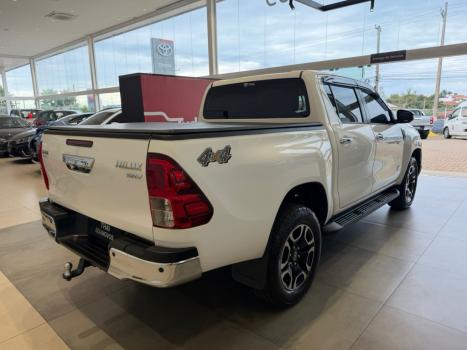 TOYOTA Hilux Caminhonete 2.8 16V SRV 4X4 DIESEL CABINE DUPLA AUTOM�TICO, Foto 6