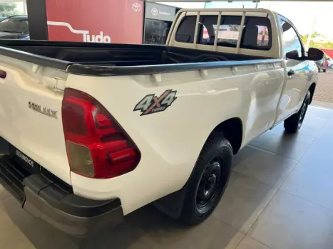 TOYOTA Hilux Caminhonete 2.8 4X4 DIESEL CABINE SIMPLES, Foto 7