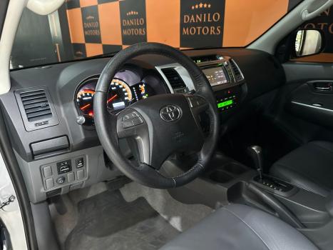 TOYOTA Hilux Caminhonete 2.7 16V 4P SRV CABINE DUPLA, Foto 6