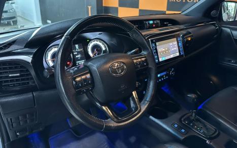 TOYOTA Hilux Caminhonete 2.8 16V 4P SRX DIESEL CABINE DUPLA, Foto 7
