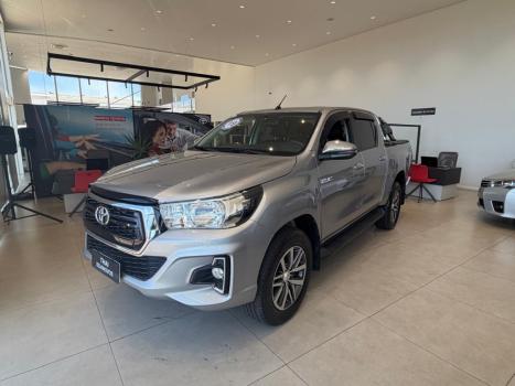 TOYOTA Hilux Caminhonete 2.8 16V SRV 4X4 DIESEL CABINE DUPLA AUTOM�TICO, Foto 3