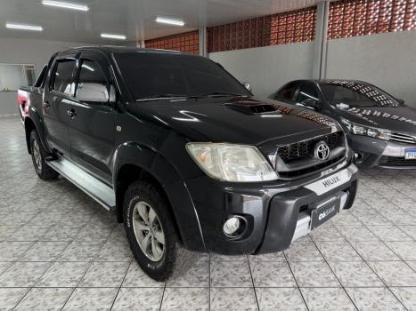 TOYOTA Hilux Caminhonete 3.0 4P 4X4 SRV TURBO DIESEL CABINE DUPLA AUTOM�TICO, Foto 2