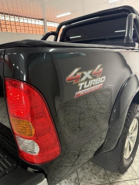 TOYOTA Hilux Caminhonete 3.0 4P 4X4 SRV TURBO DIESEL CABINE DUPLA AUTOM�TICO, Foto 6