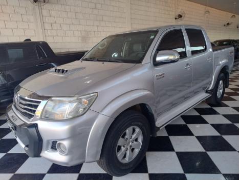 TOYOTA Hilux Caminhonete 3.0 4P 4X4 SRV TURBO DIESEL CABINE DUPLA AUTOM�TICO, Foto 2