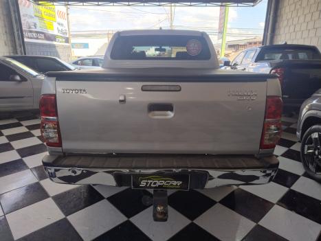 TOYOTA Hilux Caminhonete 3.0 4P 4X4 SRV TURBO DIESEL CABINE DUPLA AUTOM�TICO, Foto 6